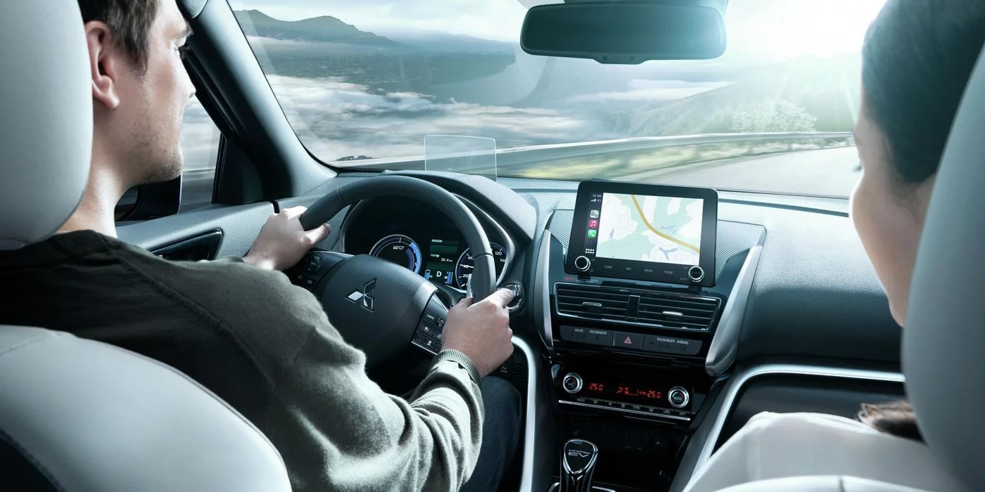 espace connecté eclipse cross phev 