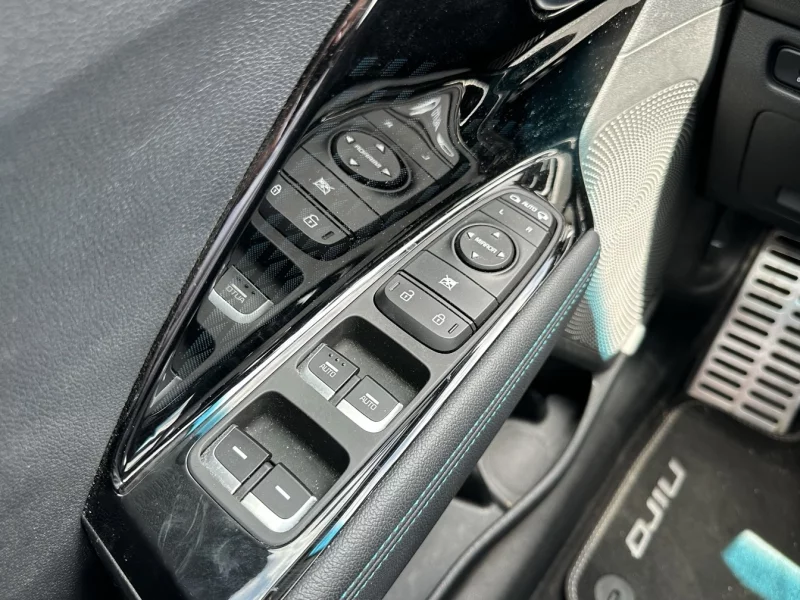 Théobald occasion kia e-niro électrique SUV