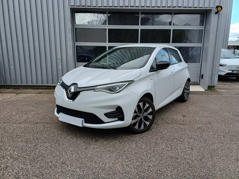 Théobald Occasion Renault Zoe Berline electrique blanche